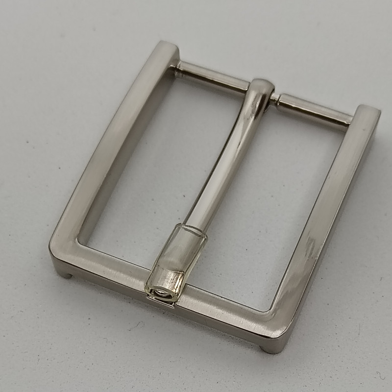 FIBBIA/ METAL BUCKLE